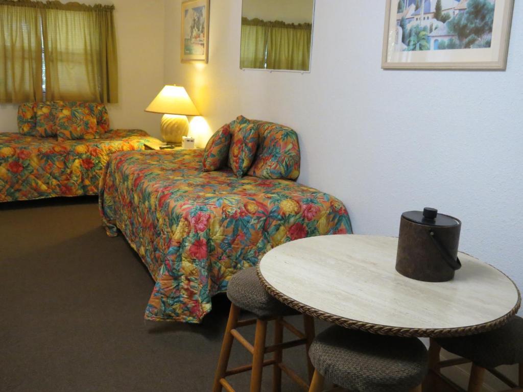 Ed & Ellen'S Lodgings Key Largo Μοτέλ Εξωτερικό φωτογραφία